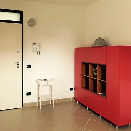 Sunny Flat Apartment San Felice del Benaco